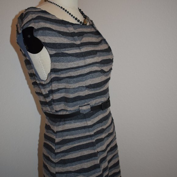 Connected Apparel Cap Sleeve Dress - Picture 4 of 7
